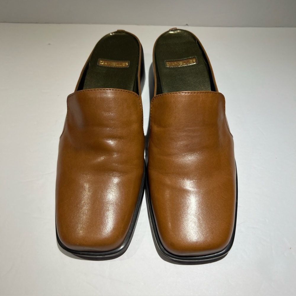 Danielle brown leather slip on mules size 8 M 1.5 inch block heel